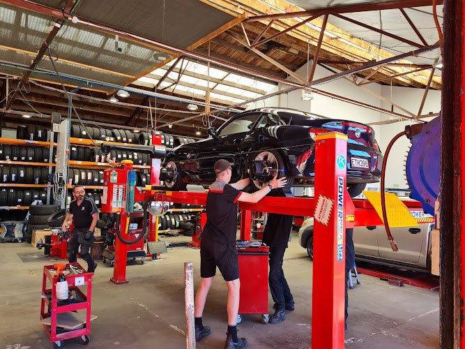 Bridgestone Select – Old Taupo Road