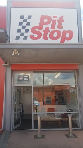 Pit Stop Botany Downs